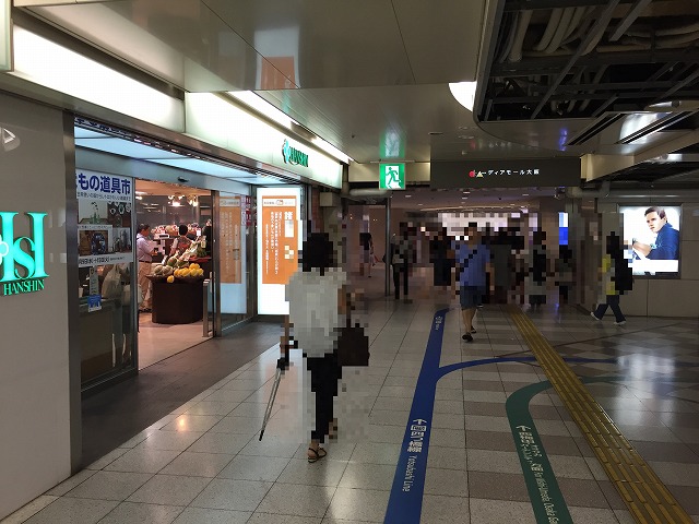 Jr大阪駅から阪神百貨店への行き方 写真でくわしくガイド 関西olsen